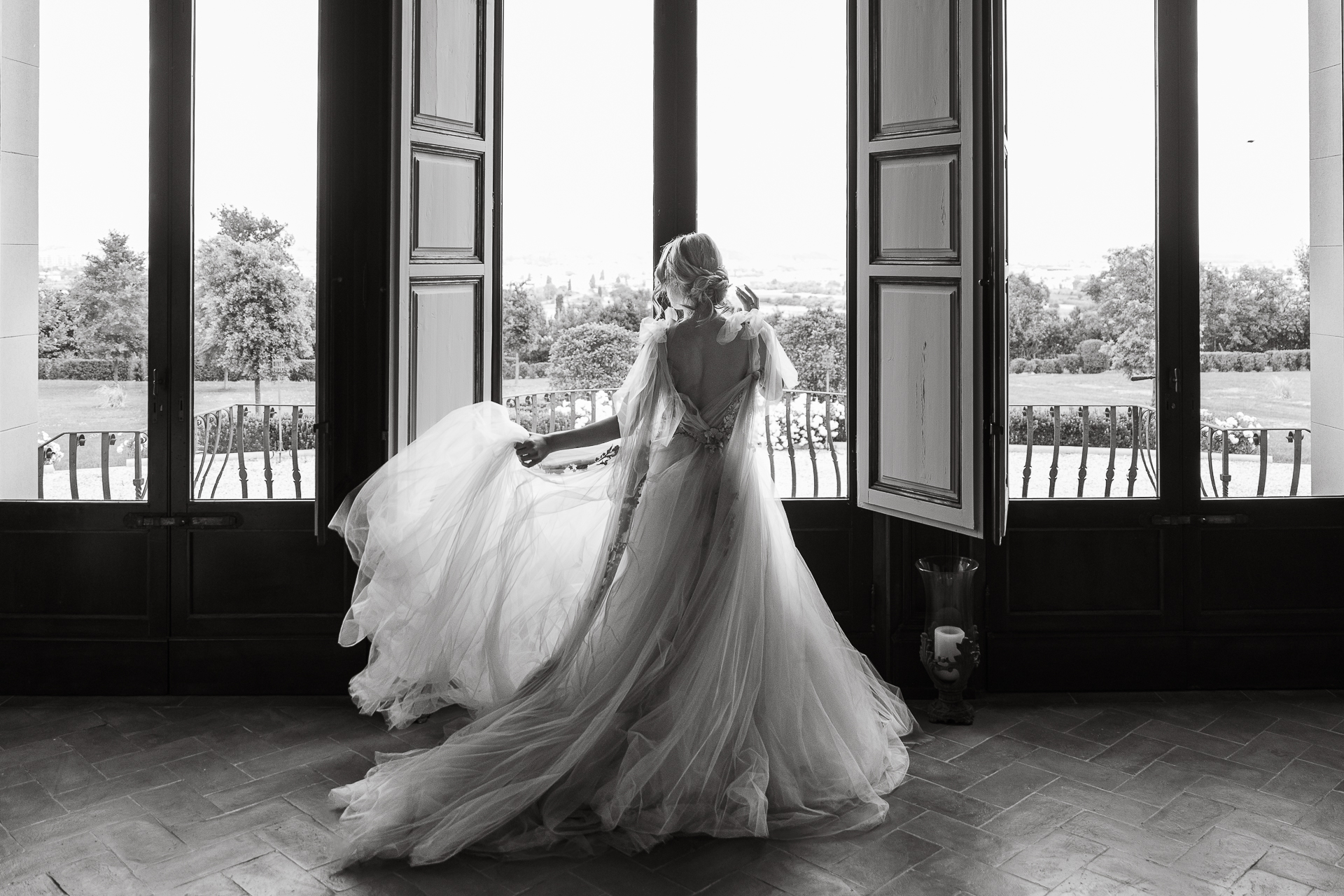 Image gallery marquee